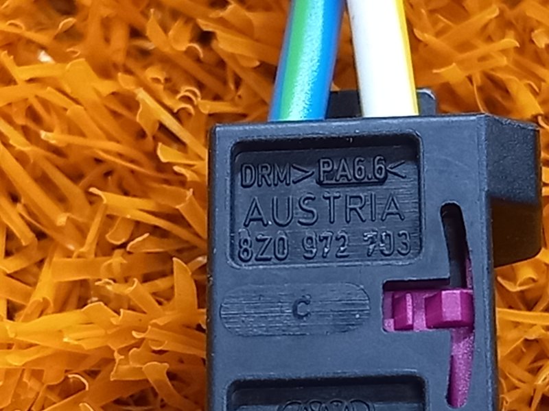 разъем, 300 рублей, Красноярск