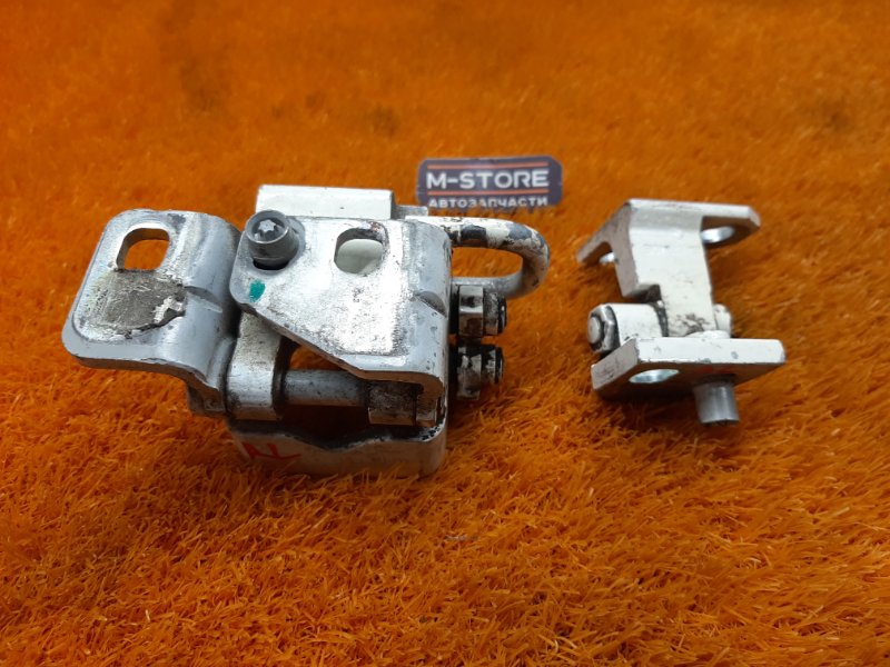 петля двери, 670 рублей, Красноярск