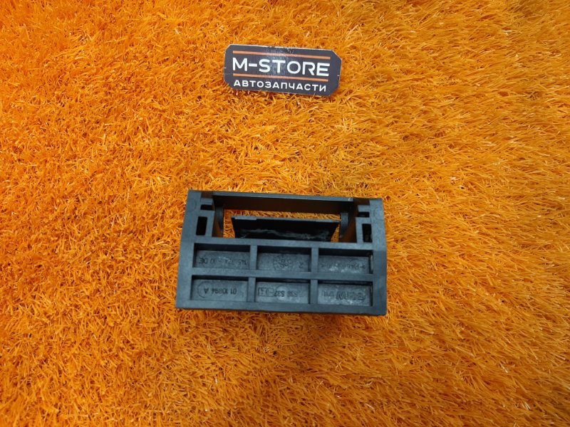 Кронштейн радиатора, 300 рублей, Красноярск