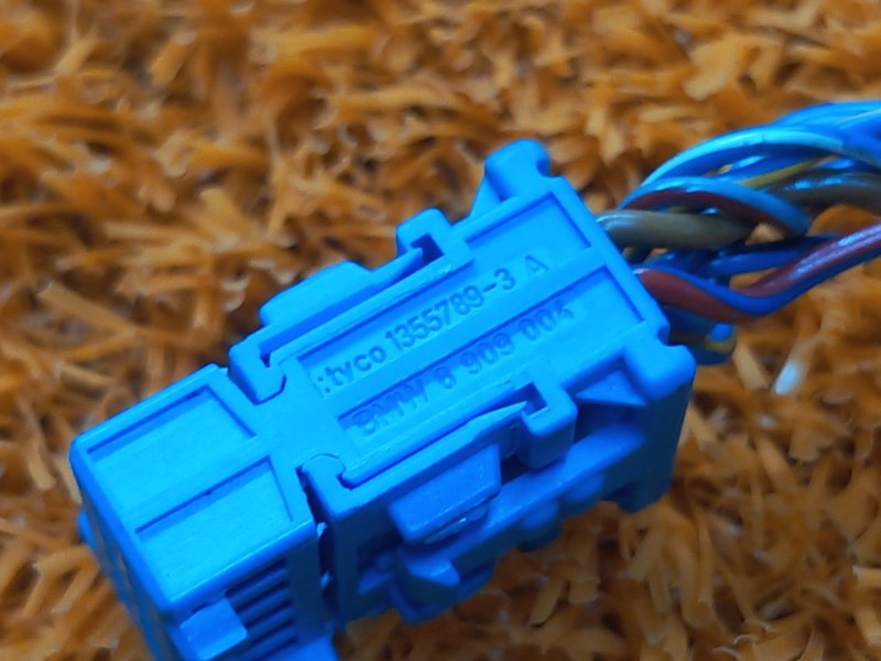 разъем, 300 рублей, Красноярск