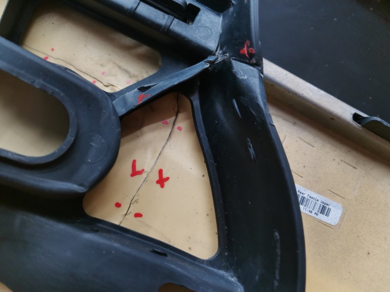 бампер, 9000 рублей, Красноярск