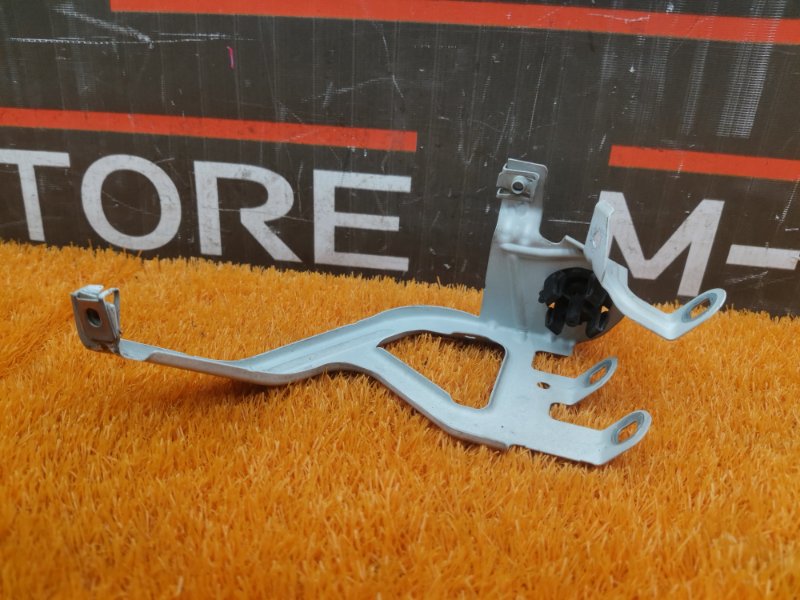 крепление крыла, 980 рублей, Красноярск