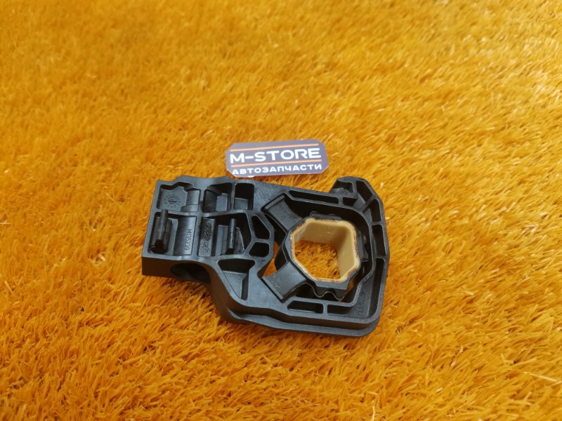 Кронштейн радиатора, 340 рублей, Красноярск