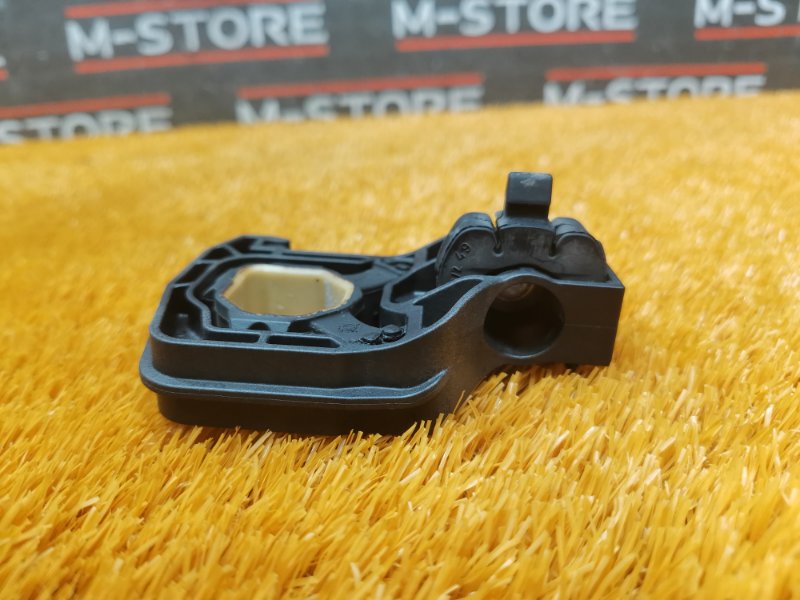 Кронштейн радиатора, 340 рублей, Красноярск