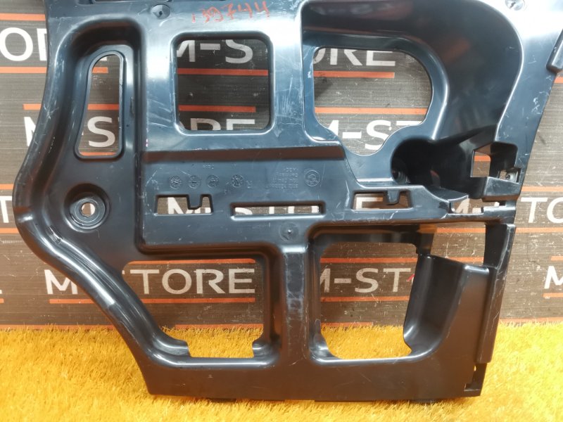 крепление бампера, 450 рублей, Красноярск