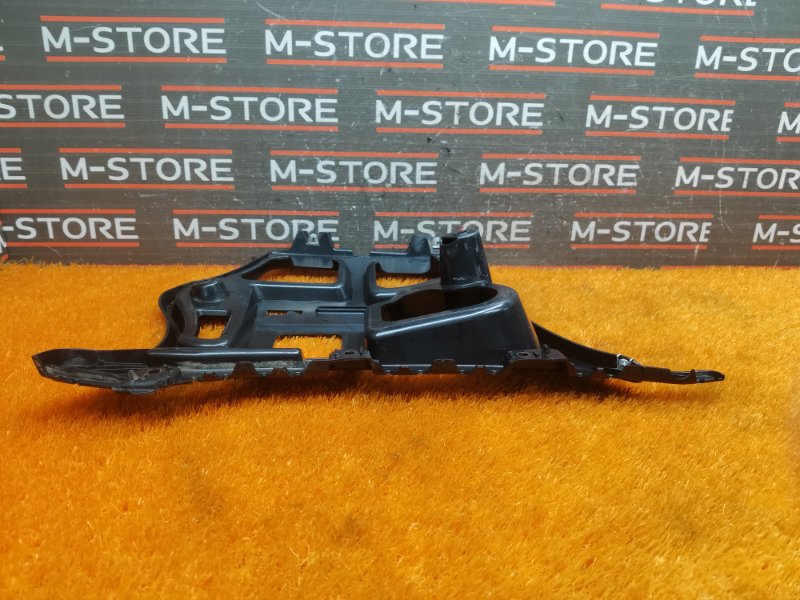 крепление бампера, 450 рублей, Красноярск