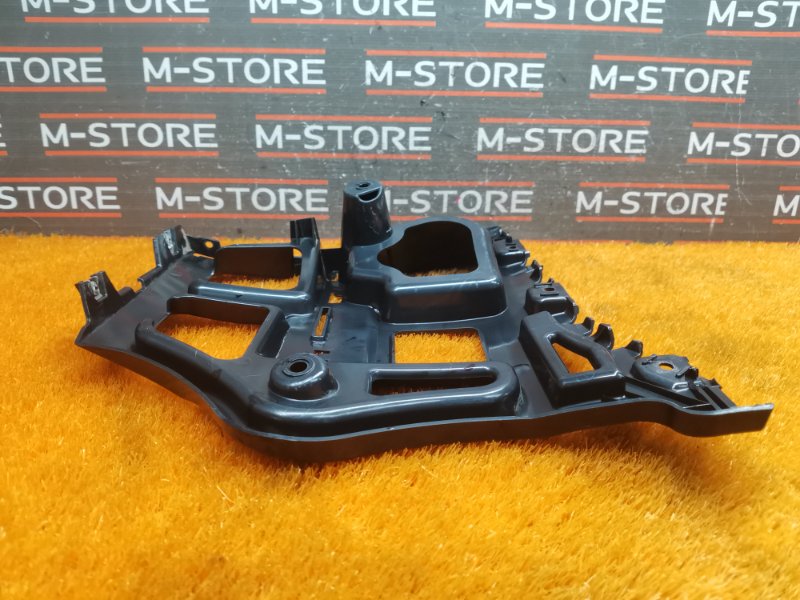 крепление бампера, 450 рублей, Красноярск