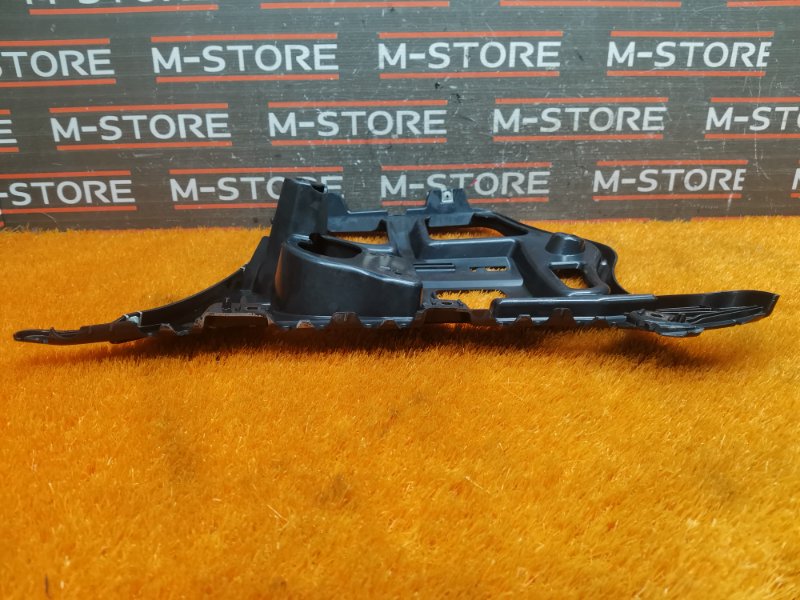 крепление бампера, 450 рублей, Красноярск