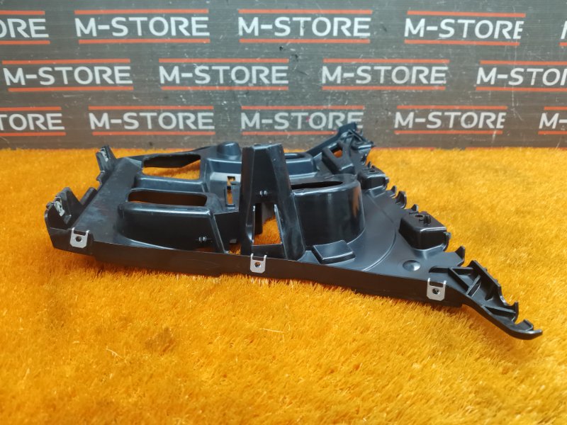 крепление бампера, 450 рублей, Красноярск