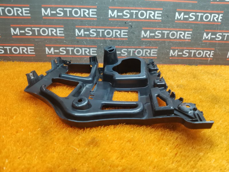 крепление бампера, 450 рублей, Красноярск