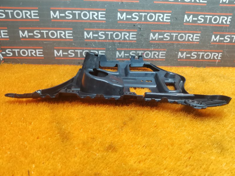 крепление бампера, 450 рублей, Красноярск