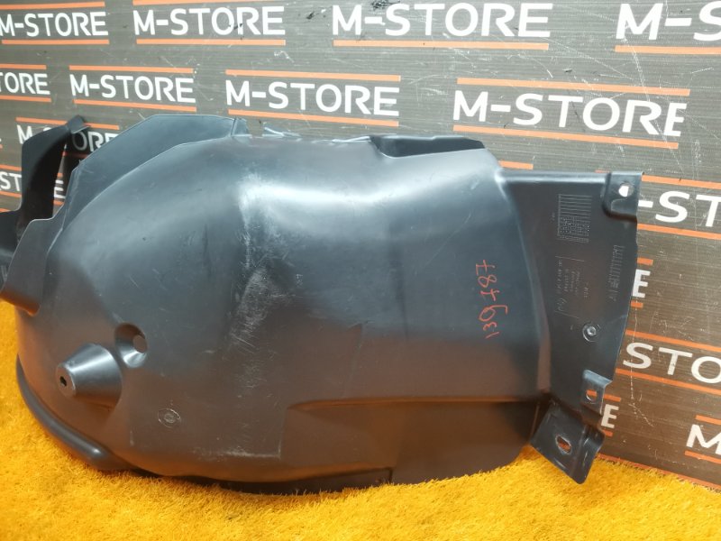 подкрылок, 500 рублей, Красноярск