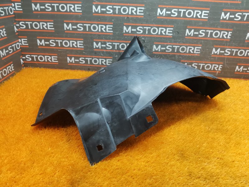 подкрылок, 400 рублей, Красноярск