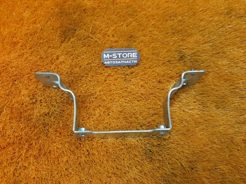 кронштейн центральной консоли, 300 рублей, Красноярск