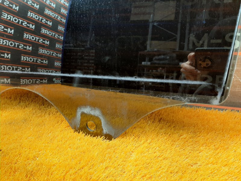 Стекло боковое, 1300 рублей, Красноярск