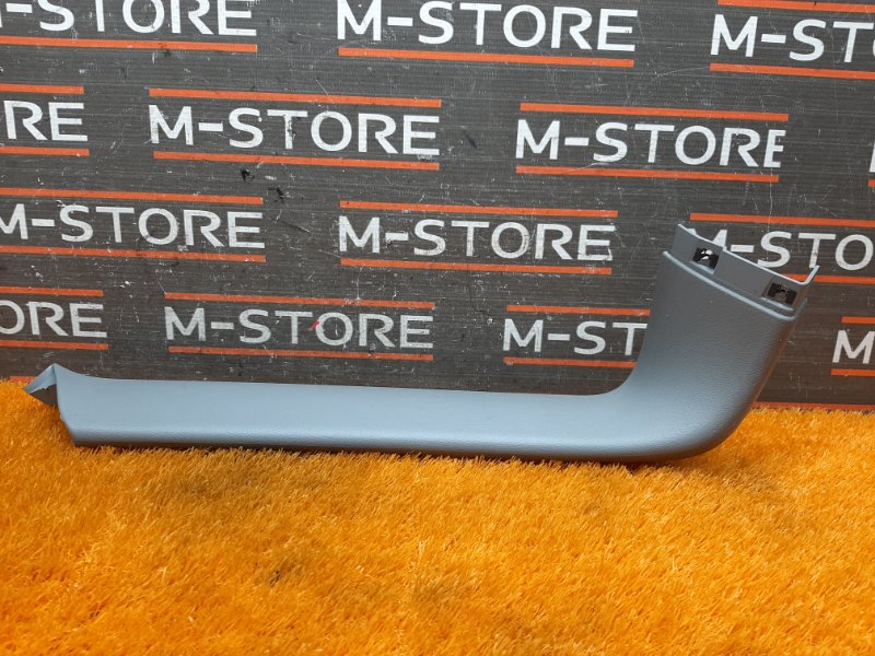 Накладка двери багажника, 500 рублей, Красноярск