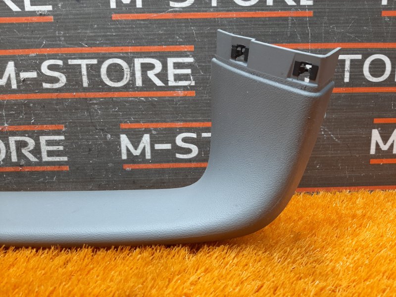 Накладка двери багажника, 500 рублей, Красноярск