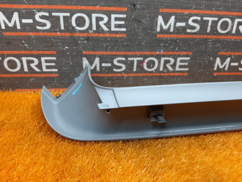 Накладка двери багажника, 500 рублей, Красноярск