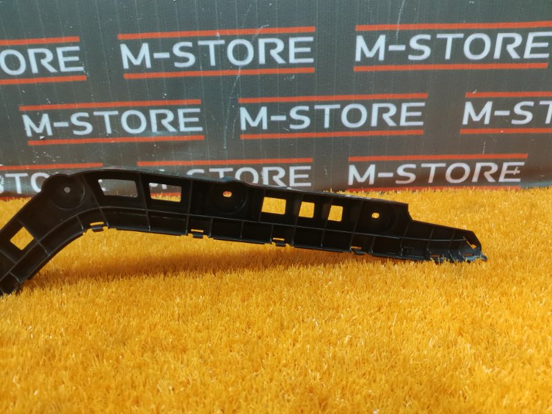 крепление бампера, 810 рублей, Красноярск