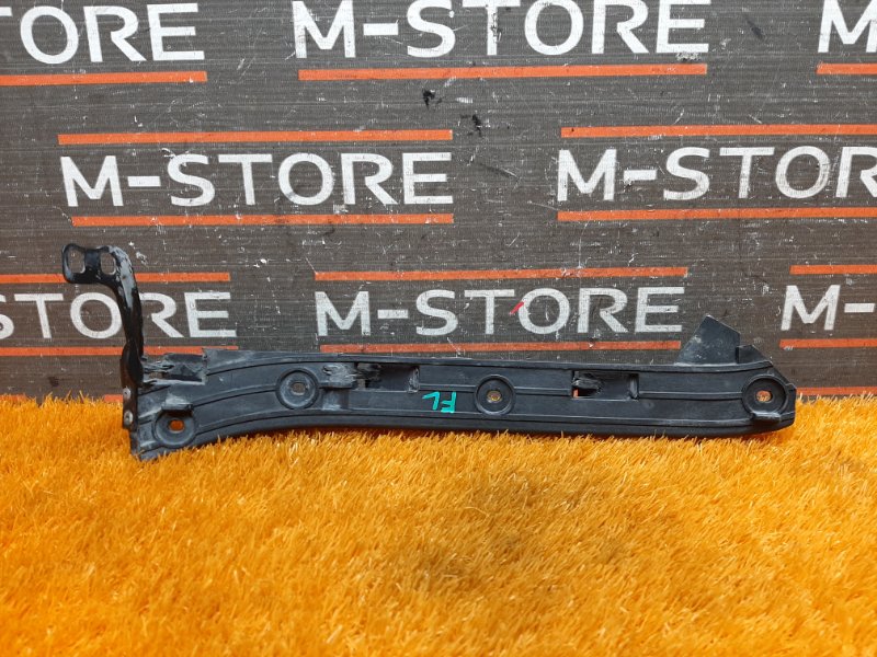 крепление бампера, 1500 рублей, Красноярск