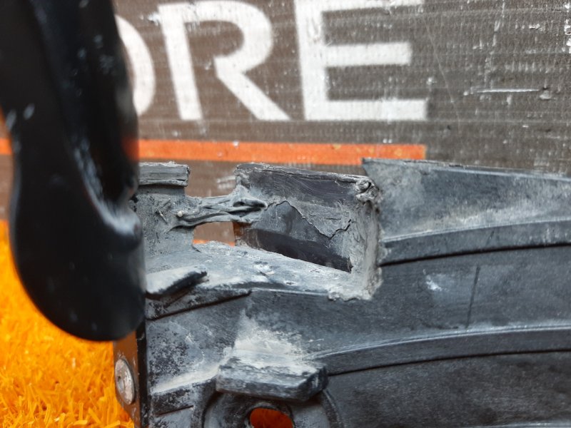 крепление бампера, 1500 рублей, Красноярск