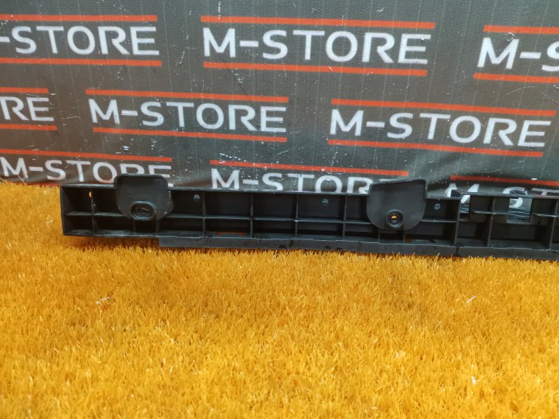 крепление бампера, 930 рублей, Красноярск