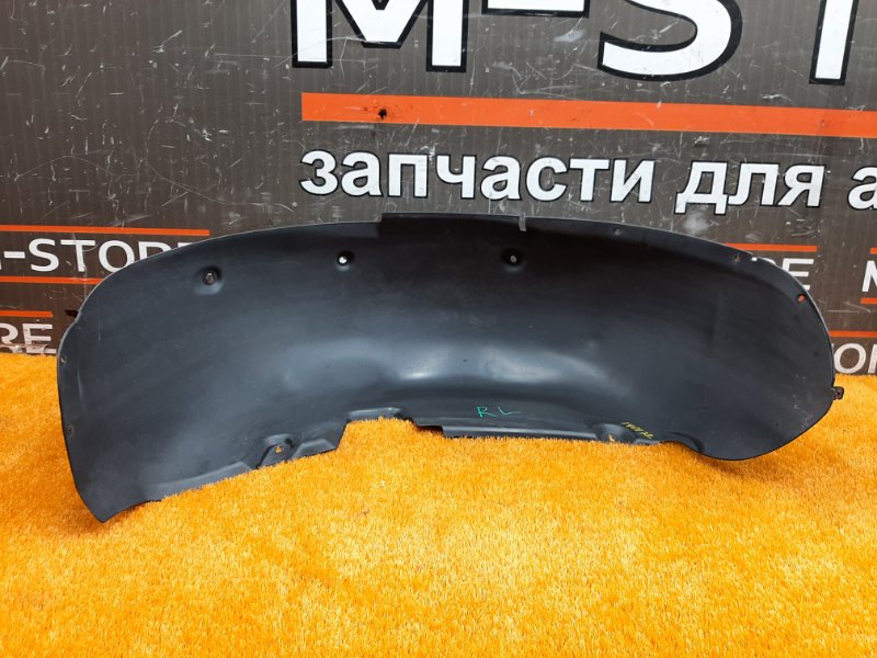 подкрылок, 1500 рублей, Красноярск