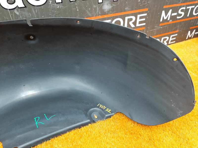 подкрылок, 1500 рублей, Красноярск