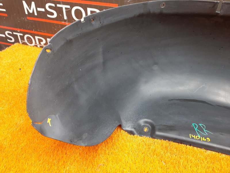 подкрылок, 700 рублей, Красноярск