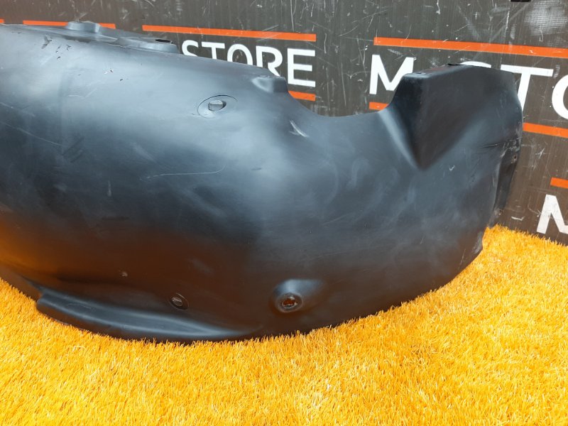 подкрылок, 700 рублей, Красноярск