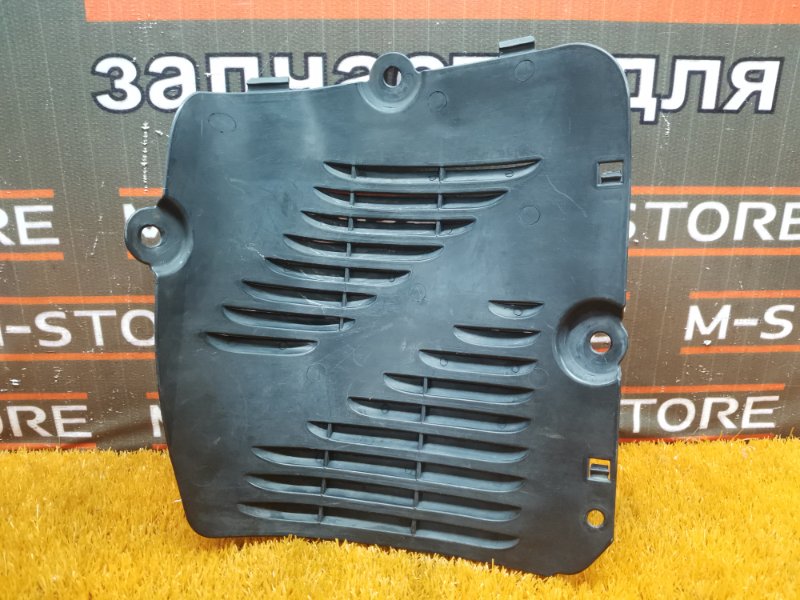 подкрылок, 300 рублей, Красноярск