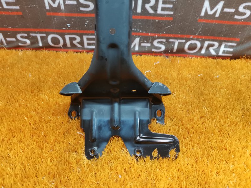 Кронштейн замка капота, 500 рублей, Красноярск