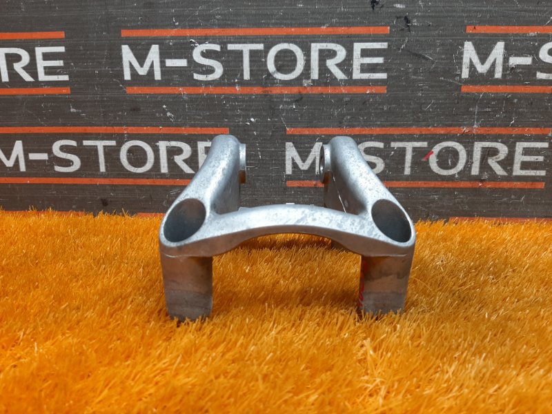 Кронштейн подушки двигателя, 1000 рублей, Красноярск