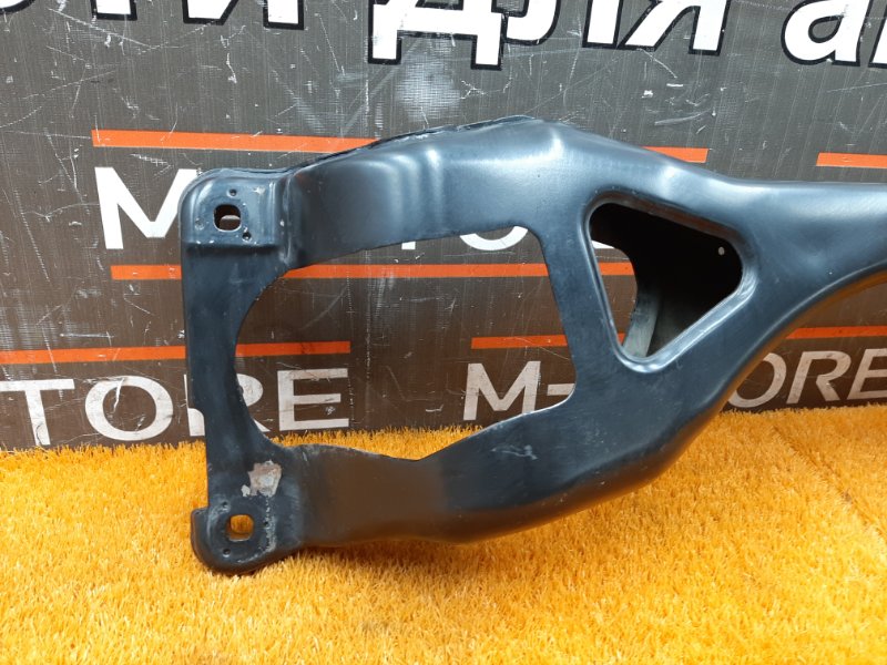 Балка поперечная (подрамник), 300 рублей, Красноярск