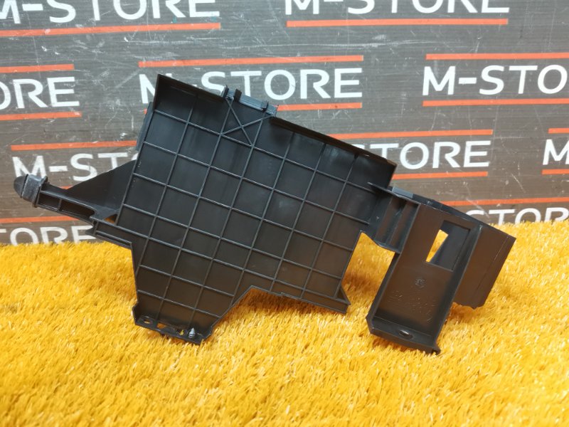 Кронштейн блока управления, 500 рублей, Красноярск