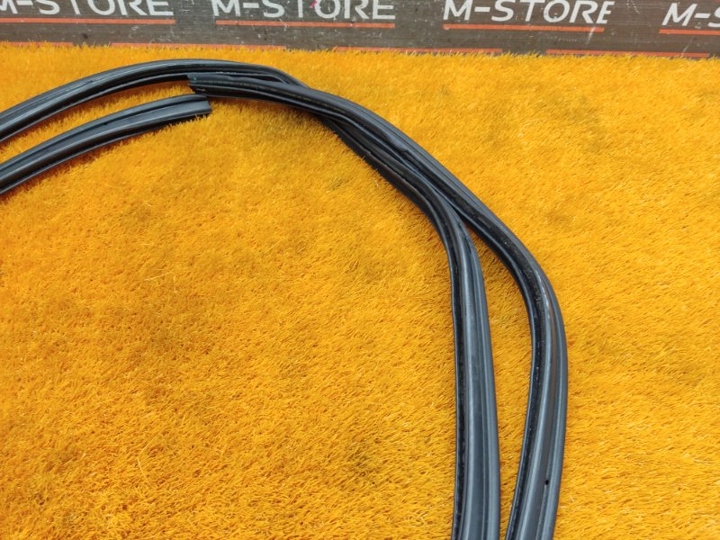 Уплотнитель багажника, 400 рублей, Красноярск