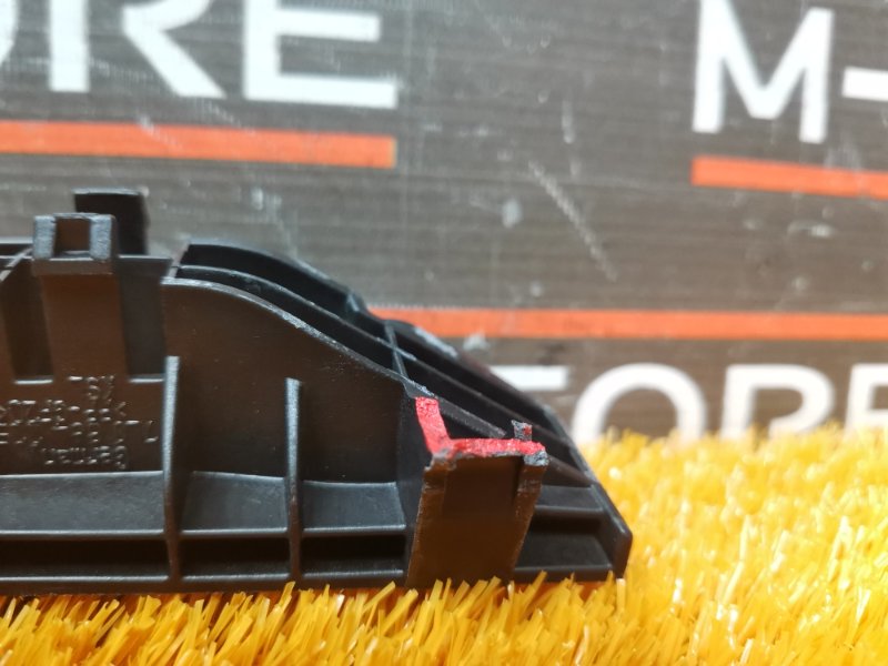 кронштейн пола багажника, 300 рублей, Красноярск