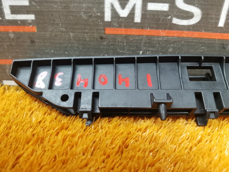 кронштейн пола багажника, 300 рублей, Красноярск