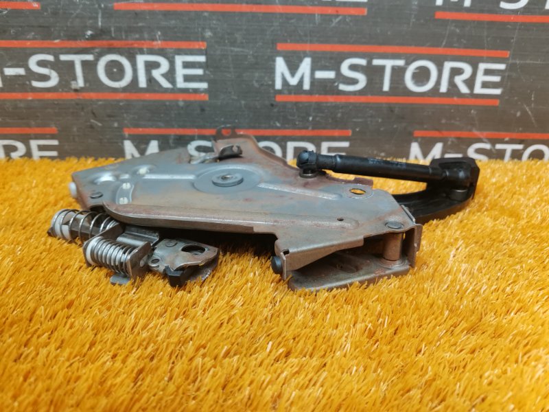 Педаль стояночного тормоза, 500 рублей, Красноярск