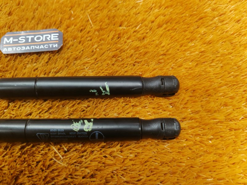 Амортизатор стекла багажника, 500 рублей, Красноярск