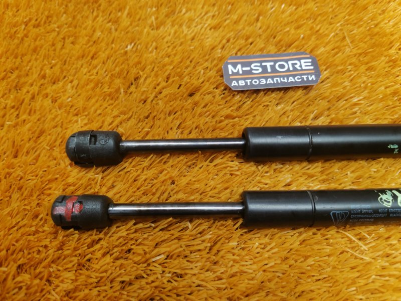 Амортизатор стекла багажника, 500 рублей, Красноярск