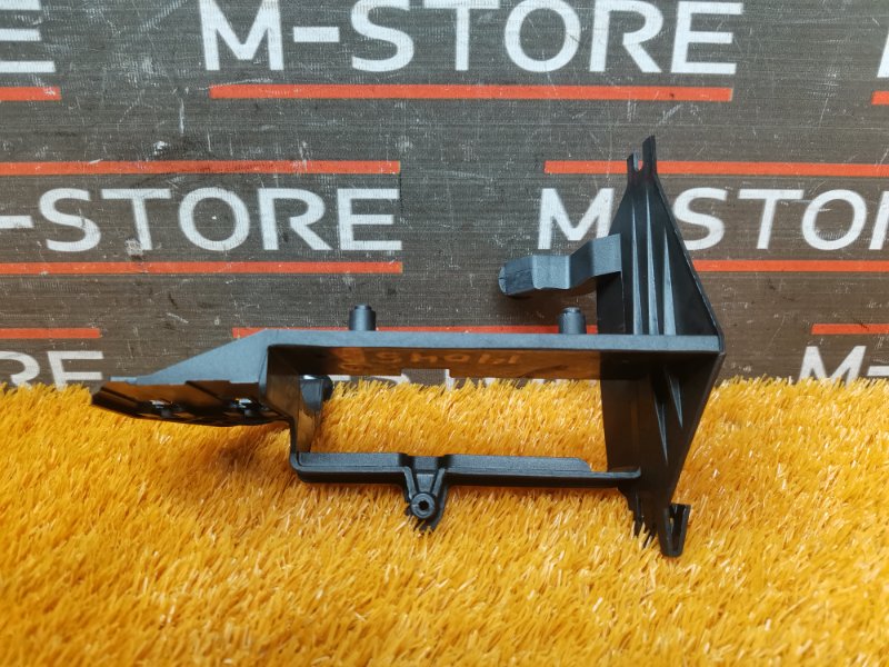 Кронштейн блока управления, 500 рублей, Красноярск