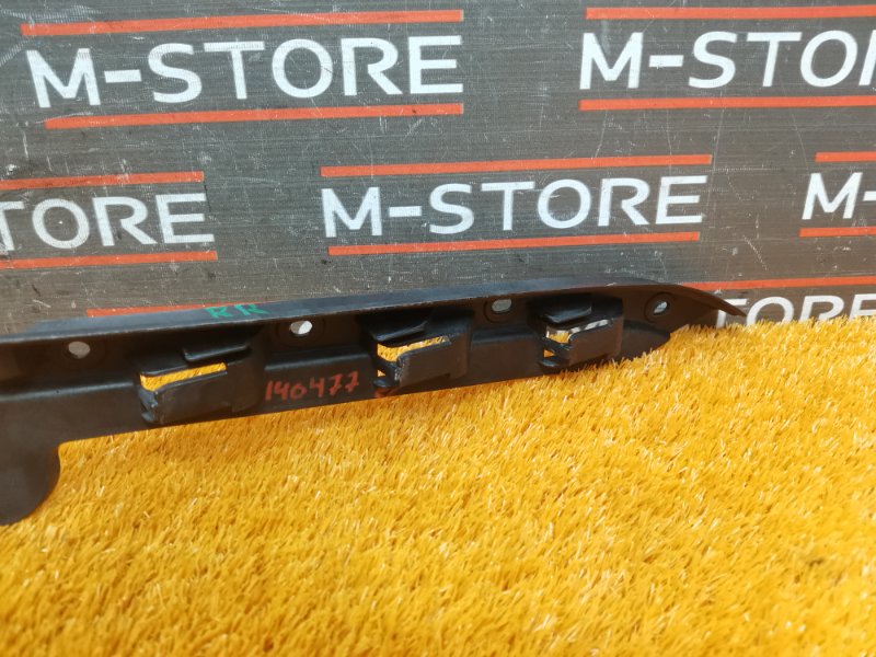 крепление бампера, 500 рублей, Красноярск