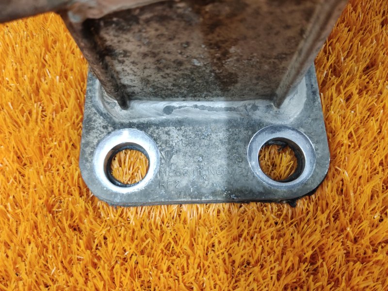 усилитель бампера, 1600 рублей, Красноярск