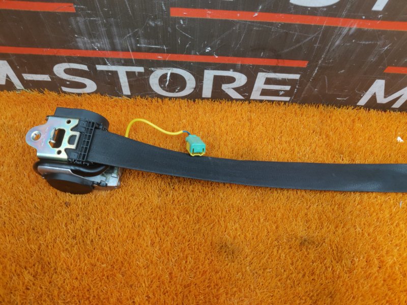 ремень безопасности, 2000 рублей, Красноярск