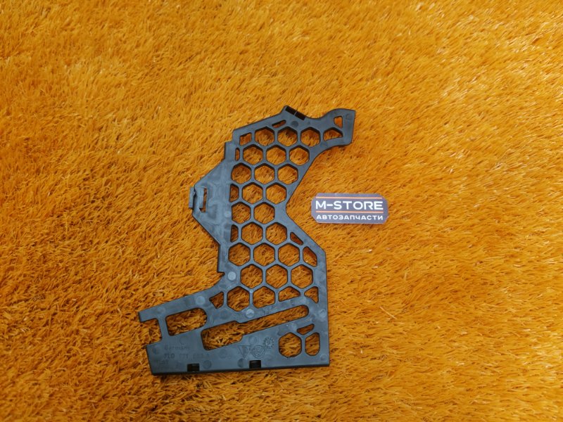 Накладка, 300 рублей, Красноярск