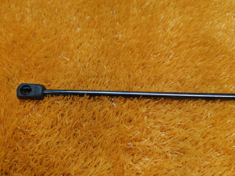 амортизатор капота, 500 рублей, Красноярск