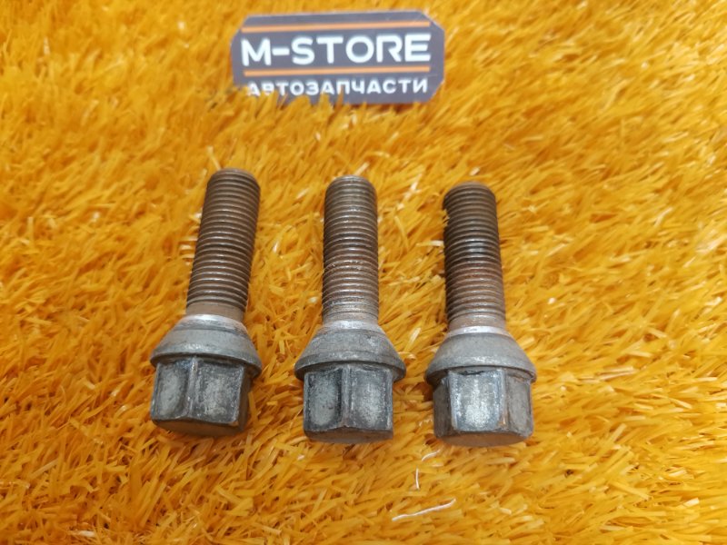 болт колесный, 300 рублей, Красноярск