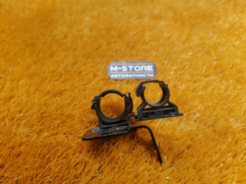 Держатель патрубка системы охлаждения, 300 рублей, Красноярск