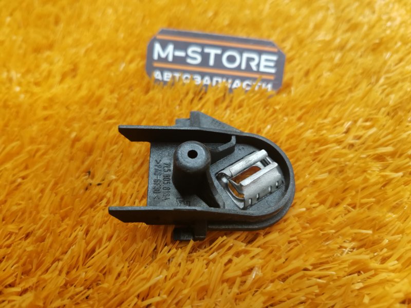 Кронштейн крышки двигателя, 300 рублей, Красноярск